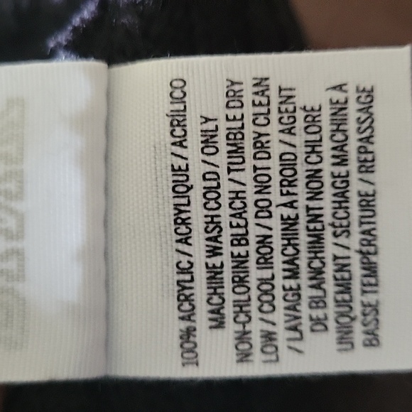 PINK knit beanie - Picture 4 of 4